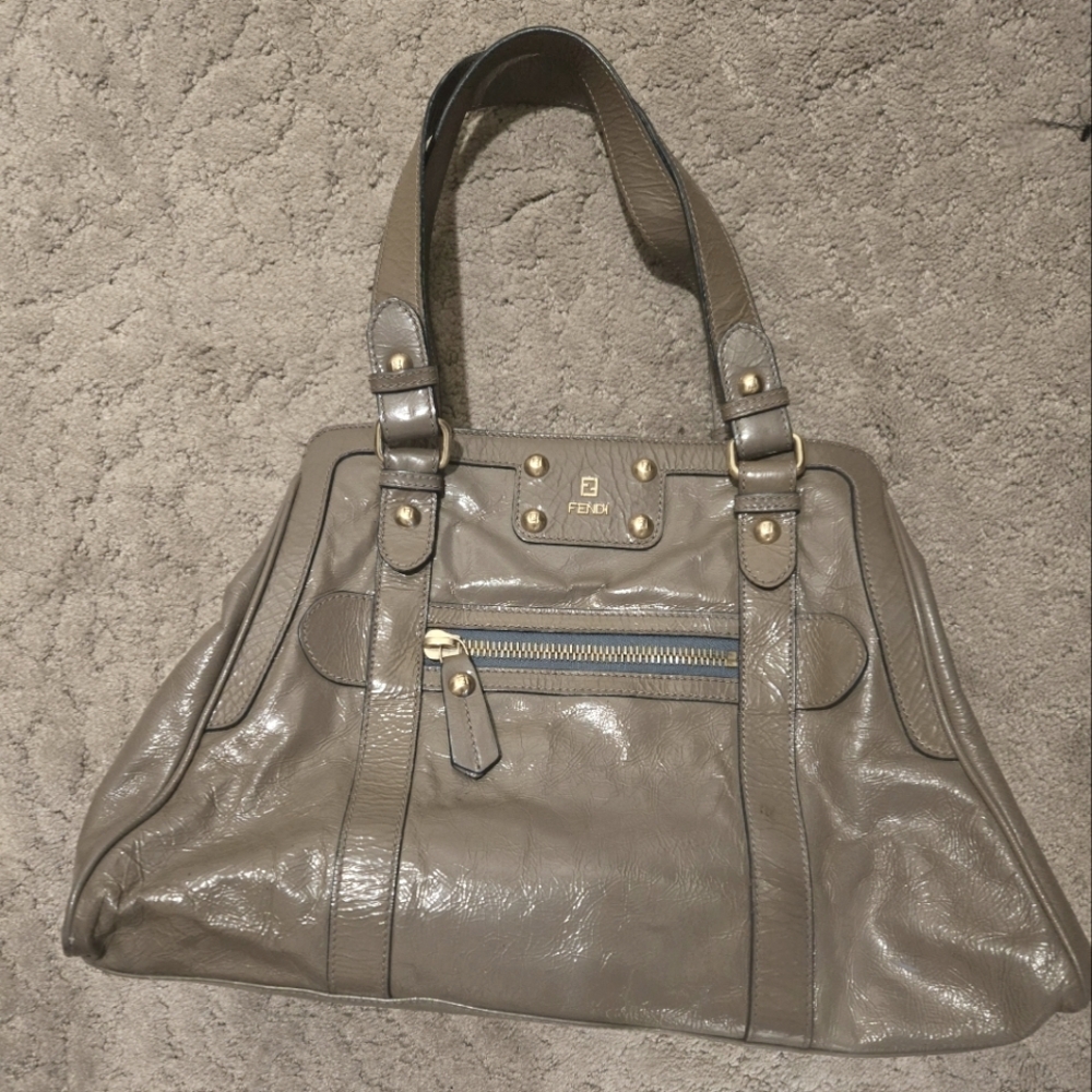 Auth FENDI Du Jour Grey Patent Tote